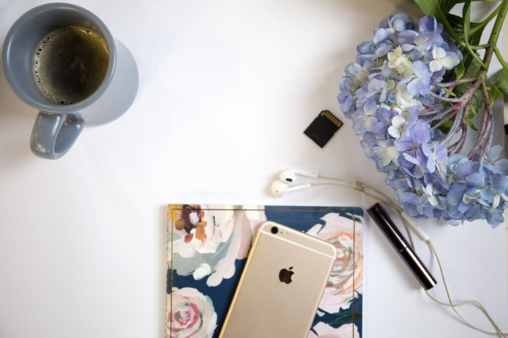 journal to write tips for how to stop comparing yourself