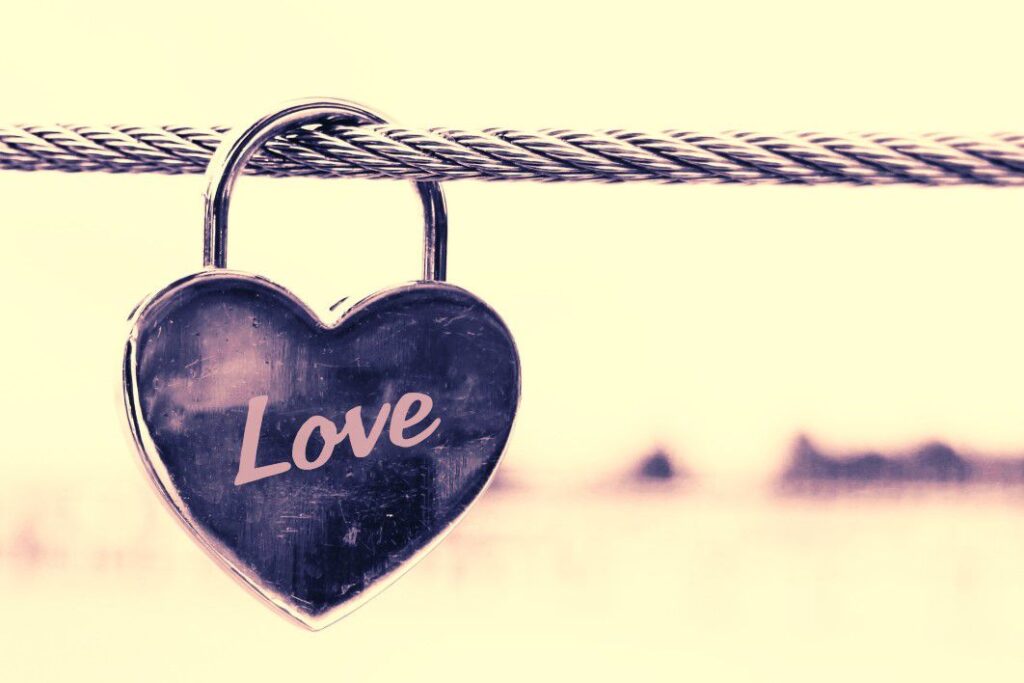 padlock with the word love